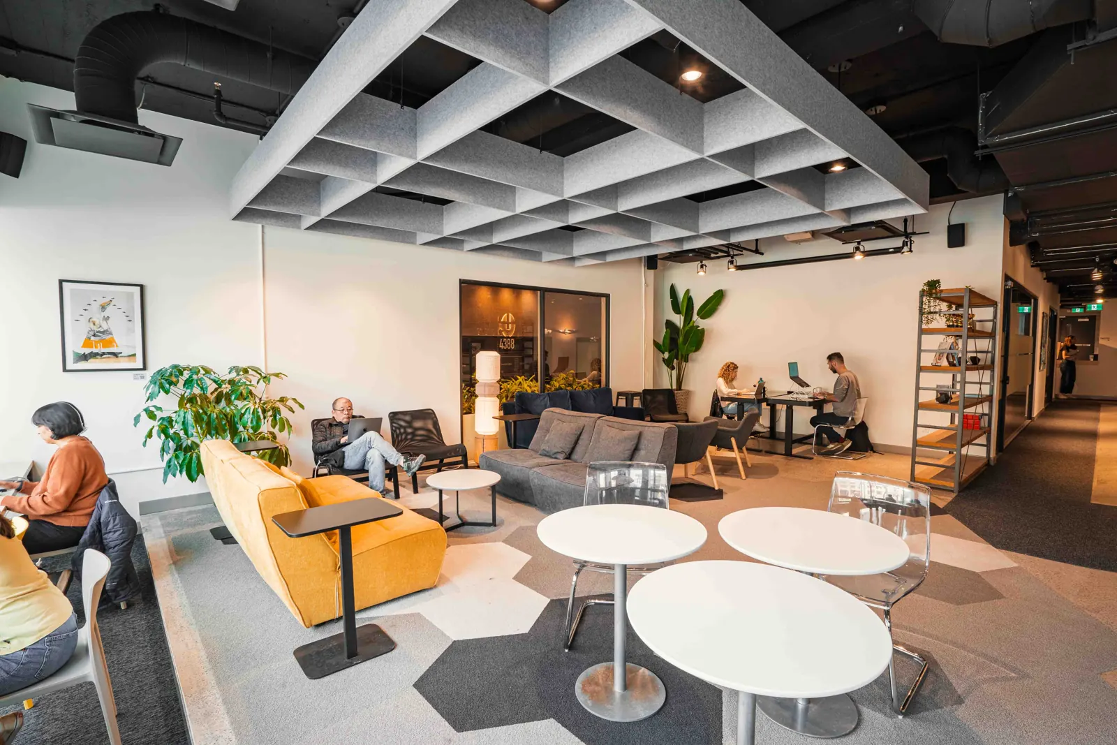 Espace réception & lounge — Montréal CoWork