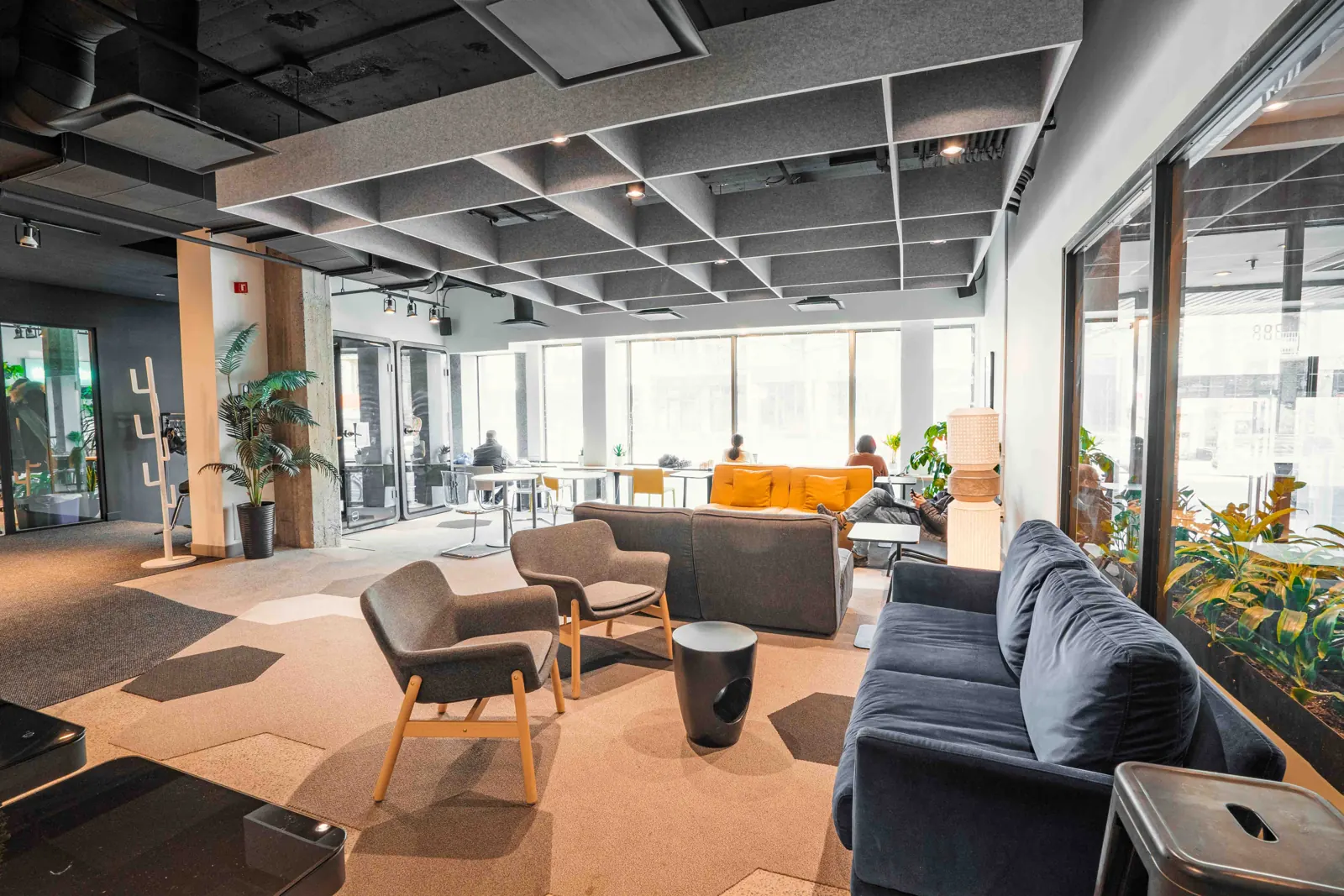 Espace réception & lounge — Montréal CoWork